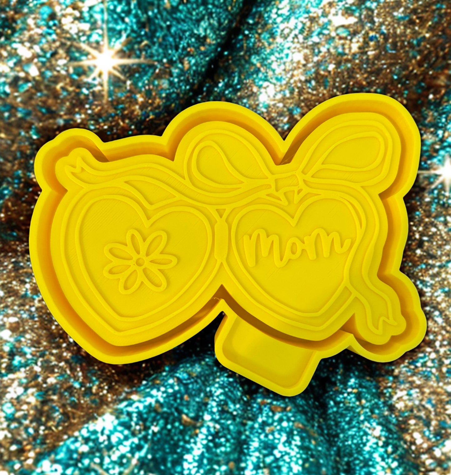 MOM locket