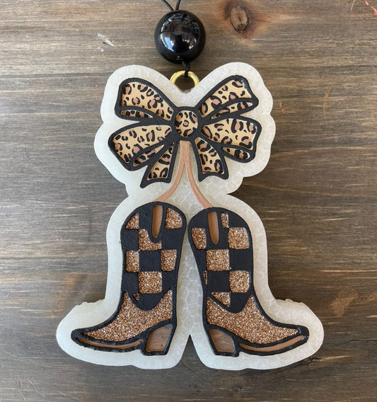 Cowgirl boots with a bow ￼