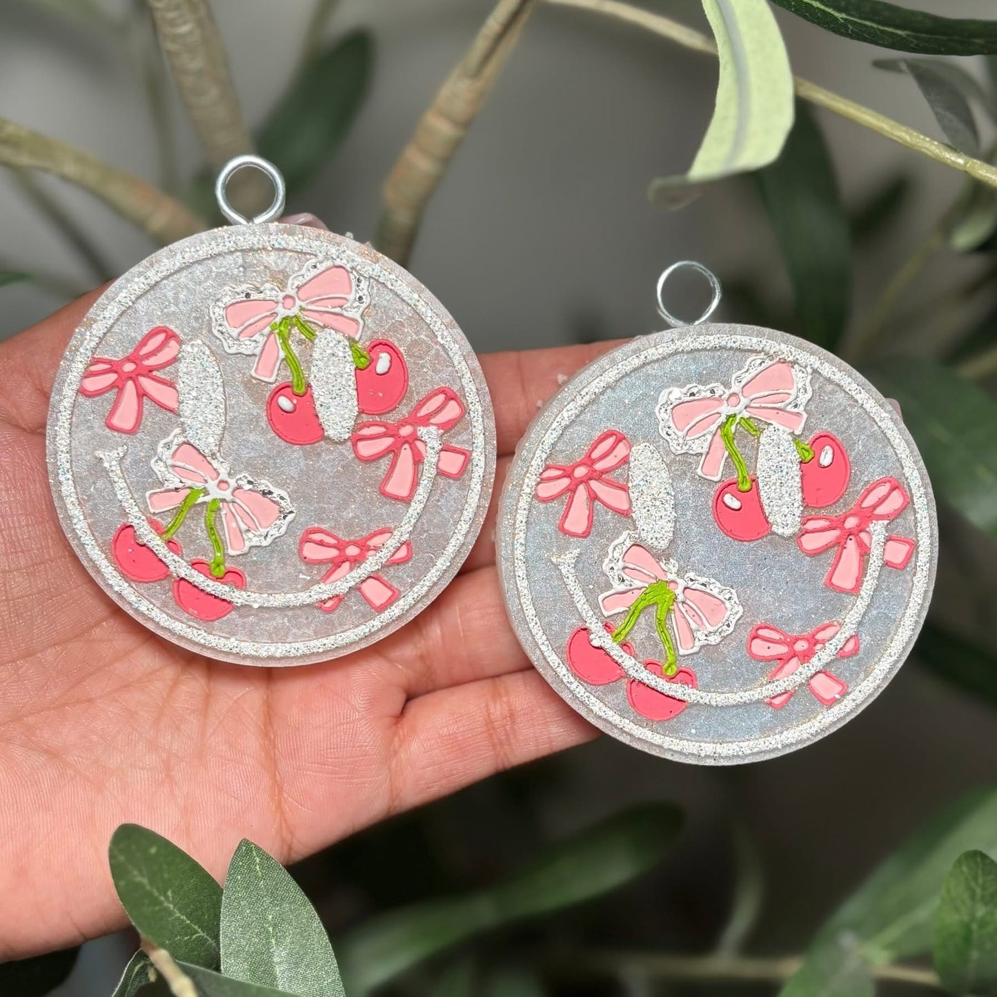 Cherries and bows vent clips